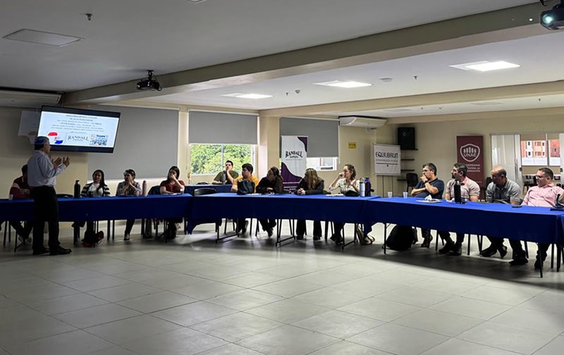 Salones formacion Academia Randall3